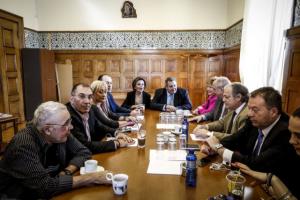 Συνέταιροι μέχρι νεωτέρας