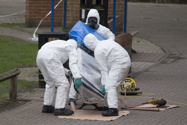 Ο Τραμπ εξετάζει την απέλαση ρώσων διπλωματών