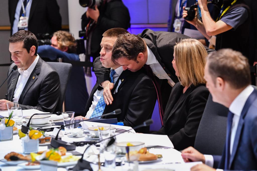 Σύνοδος Κορυφής: Ο εκβιασμός της Αγκυρας, το κράτος – βαποράκι και η κυπριακή ΑΟΖ