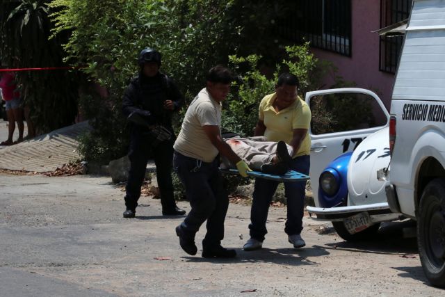 Μεξικό: 15 πτώματα σε φορτηγάκι στην άκρη του δρόμου