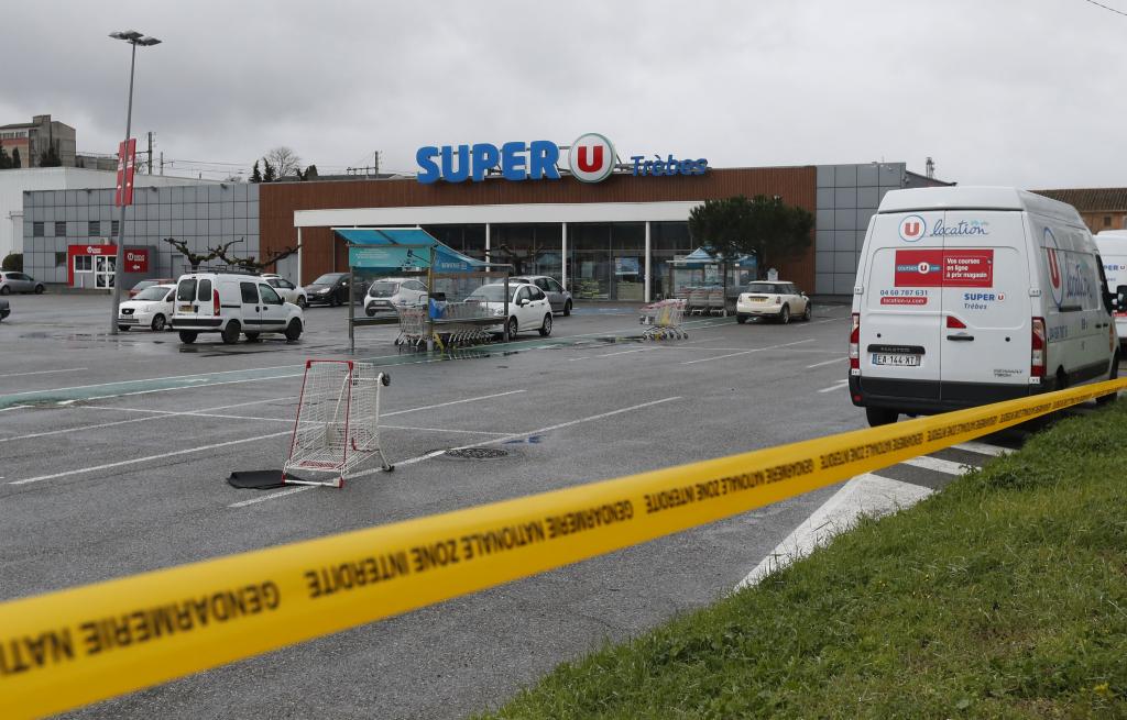 Πίστη στο ΙΚ δήλωνε ο δράστης των επιθέσεων σε Καρκανσόν και Τρεμπ