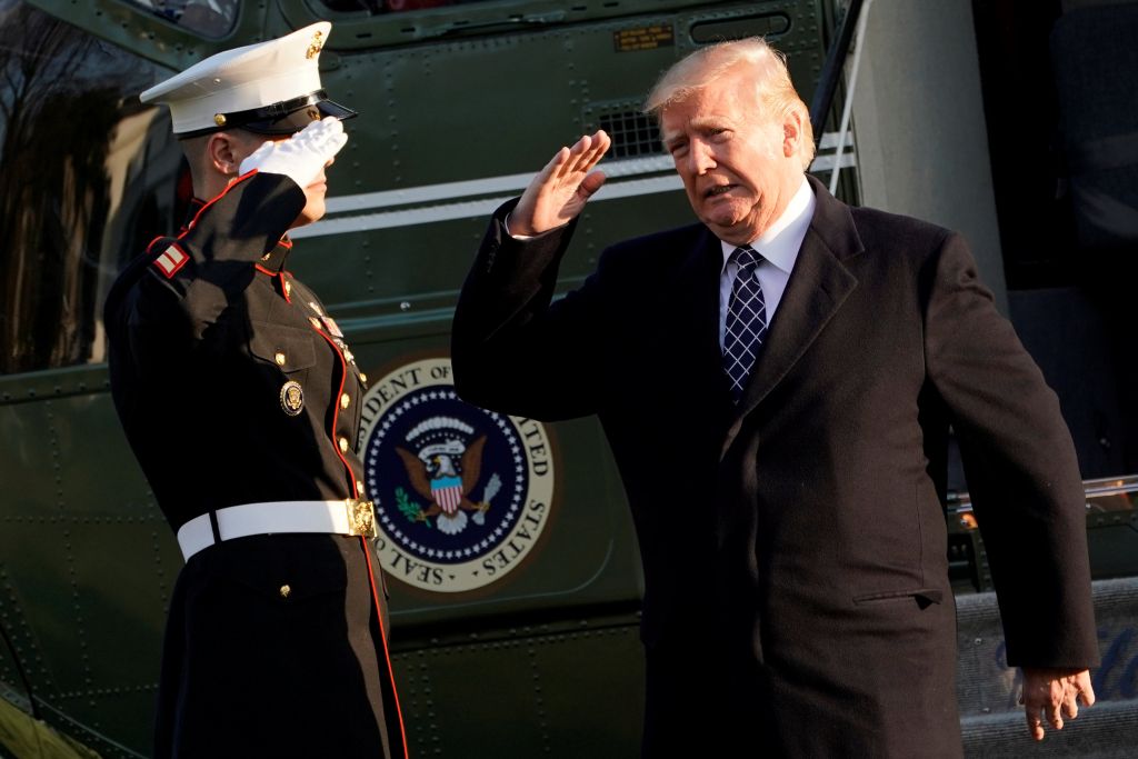 Ο Τράμπ προήγαγε σε υποναύαρχο τον γιατρό του Λευκού Οίκου