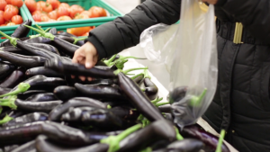 Αθώος μετά από 9 χρόνια για την απόπειρα κλοπής… μελιτζάνας