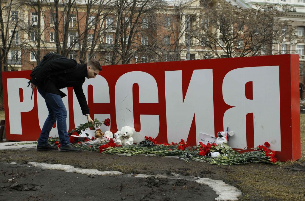 Συλλυπητήρια Μέι στον Πούτιν για την τραγωδία στο Κεμέροβο