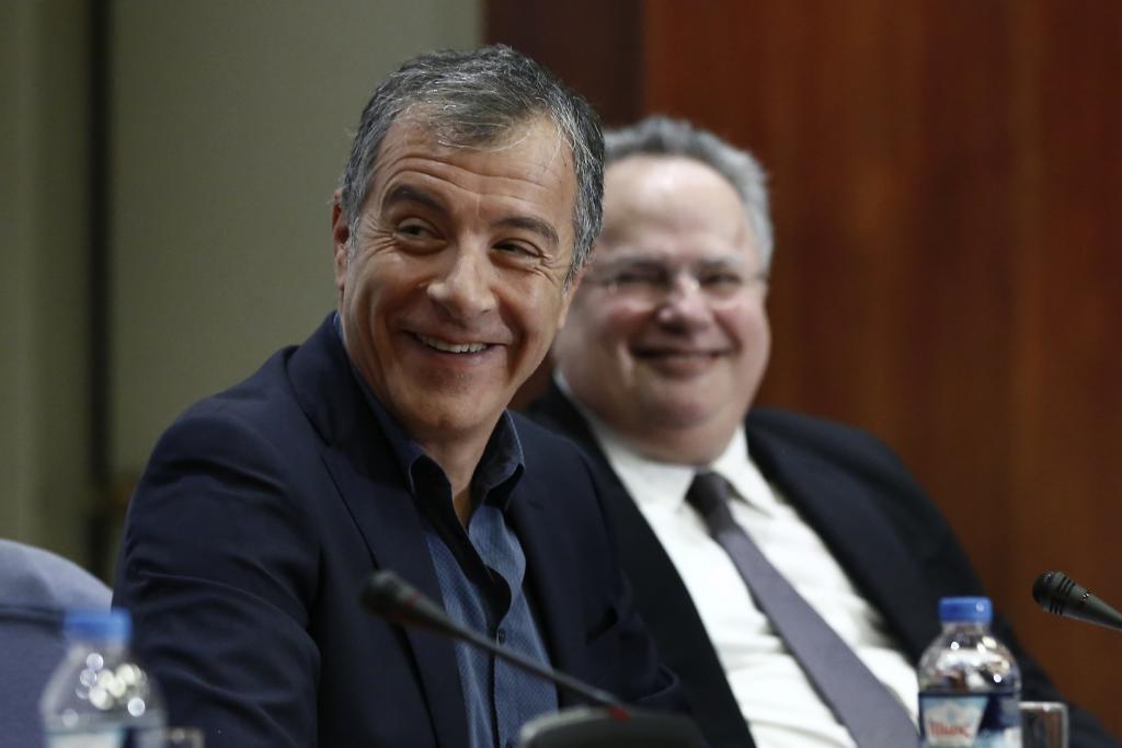 Θεοδωράκης: Επιβεβλημένες οι συναντήσεις Κοτζιά με τους πολιτικούς αρχηγούς