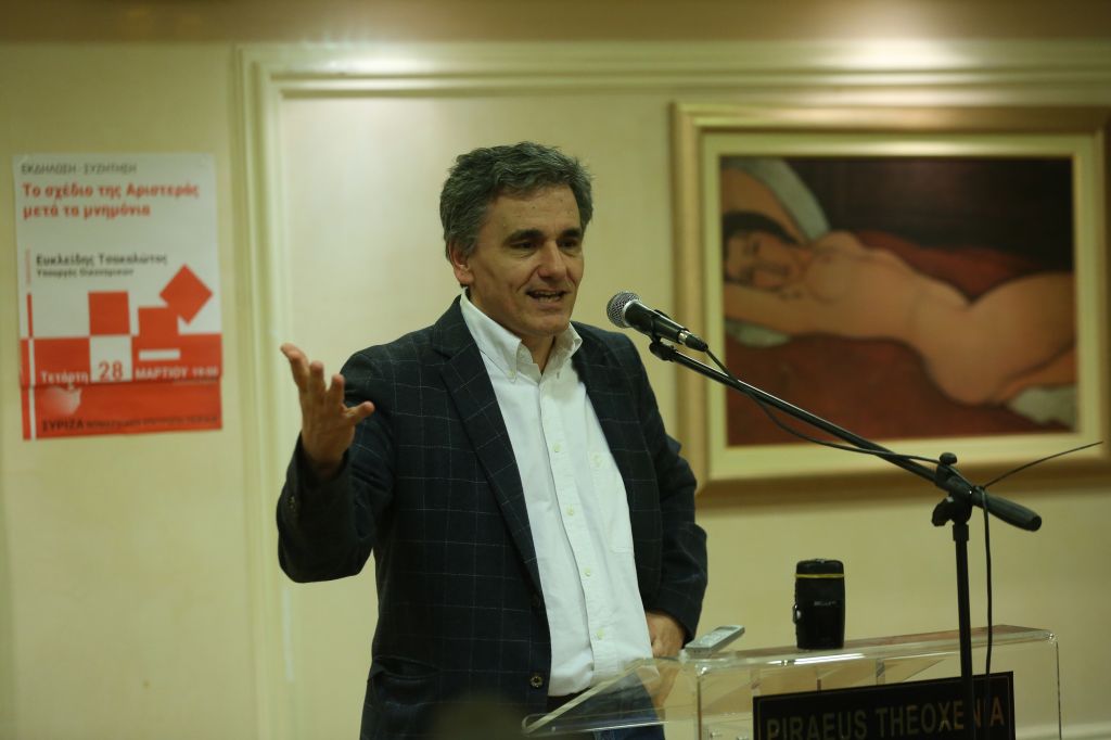 O Τσακαλώτος δεν πήγε… Κρεμλίνο αλλά βλέπει έξοδο από την κρίση