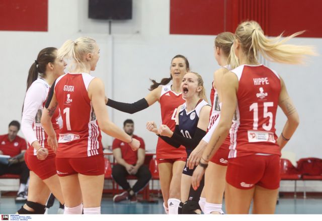 Βόλεϊ γυναικών: Συνεχίζει αήττητος ο Ολυμπιακός, 3-0 σετ τον Πανναξιακό