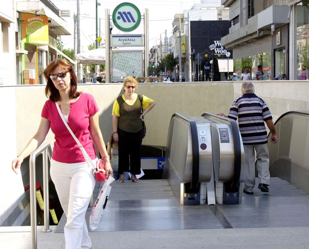 Ανοιξαν οι σταθμοί του Μετρό «Αιγάλεω» και «Αγ. Μαρίνα»
