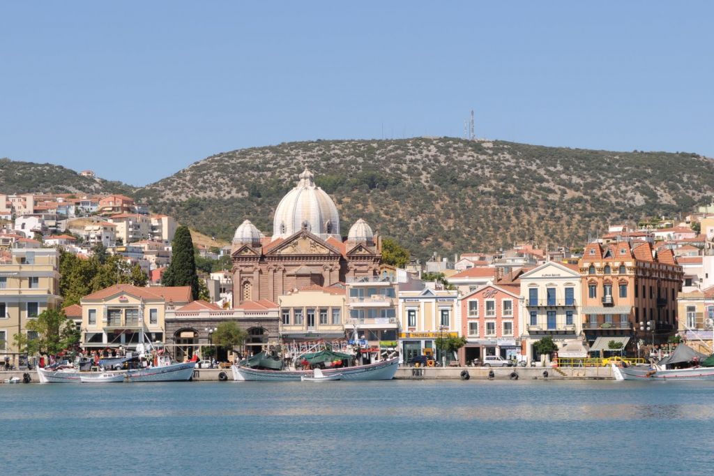 Ανακαλύφθηκε τμήμα του αρχαίου επιθαλάσσιου αμυντικού τείχους της Μυτιλήνης