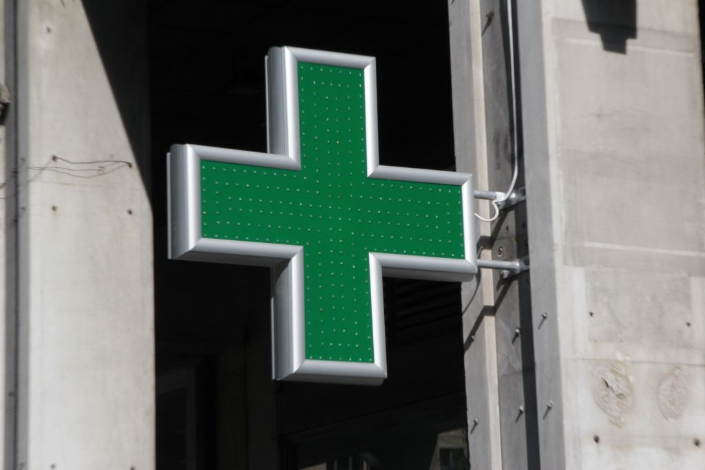 Κατεπείγουσα έρευνα για site που υποστηρίζει πως θεραπεύει τον καρκίνο