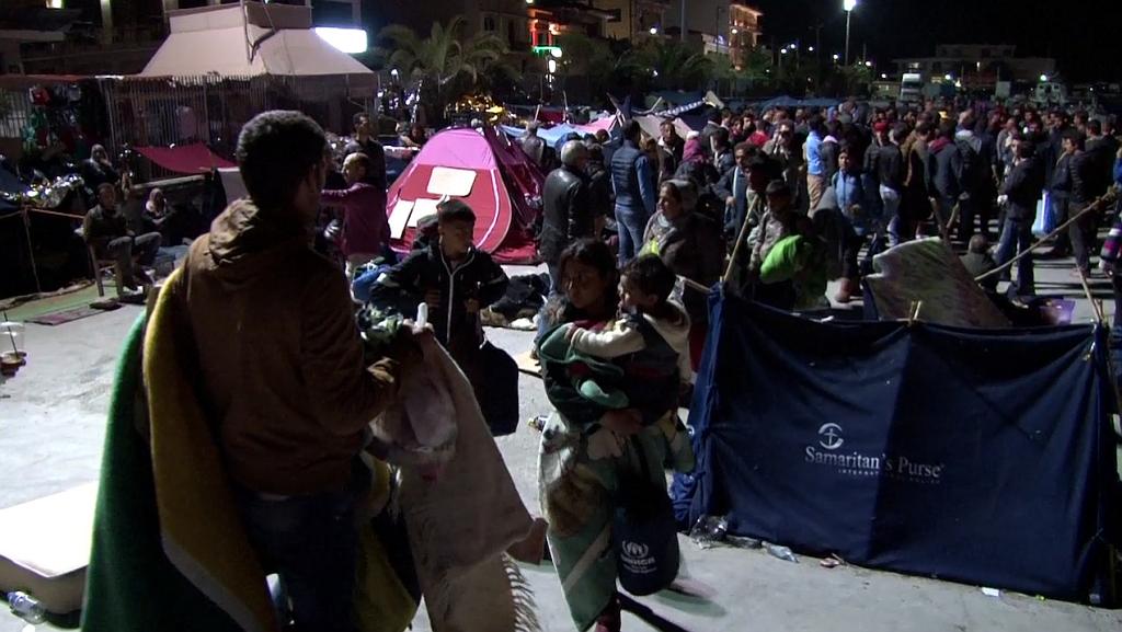 Εκατοντάδες πρόσφυγες και μετανάστες το τελευταίο 24ωρο στη Χίο