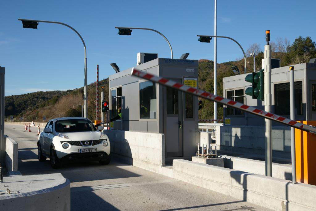 Διαβεβαιώσεις Σπίρτζη για εξαίρεση κατοίκων Β. Αττικής από τα διόδια