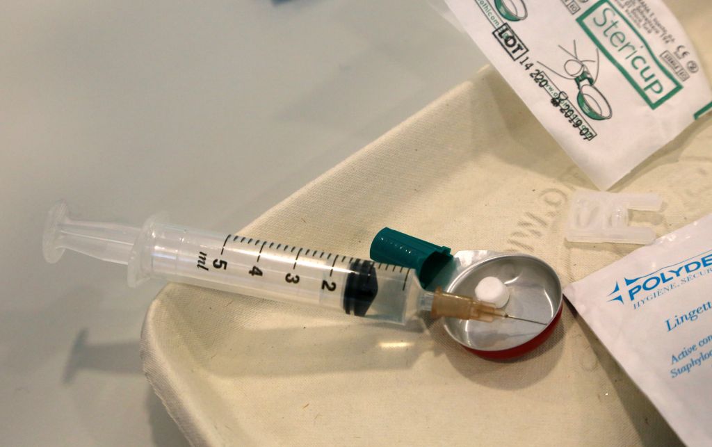 Ανοίγουν αίθουσες για ενέσιμη χρήση ναρκωτικών με επίβλεψη