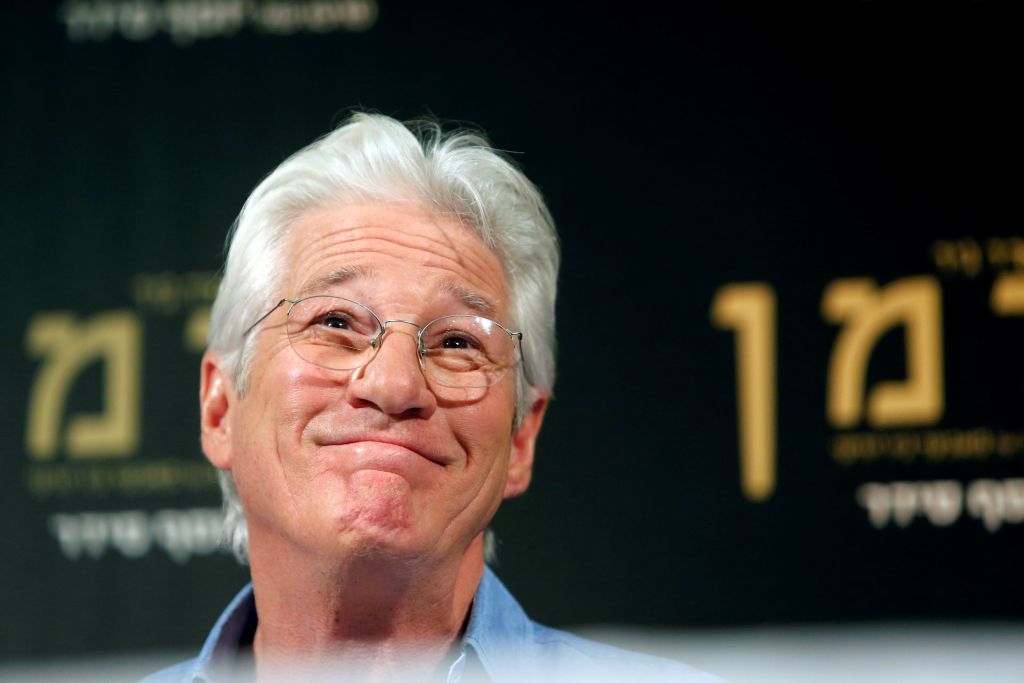 Παντρεύεται στα 68 του για τρίτη φορά ο Ρίτσαρντ Γκιρ