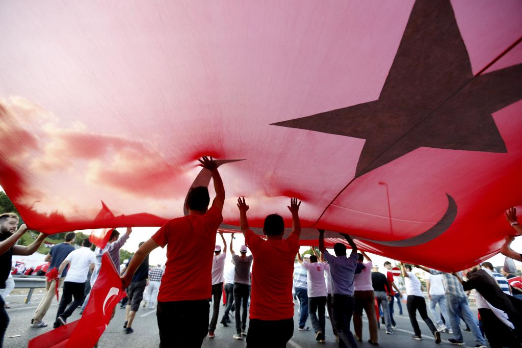 Die Welt: Η Τουρκία έχει απομακρυνθεί πολύ από την ΕΕ