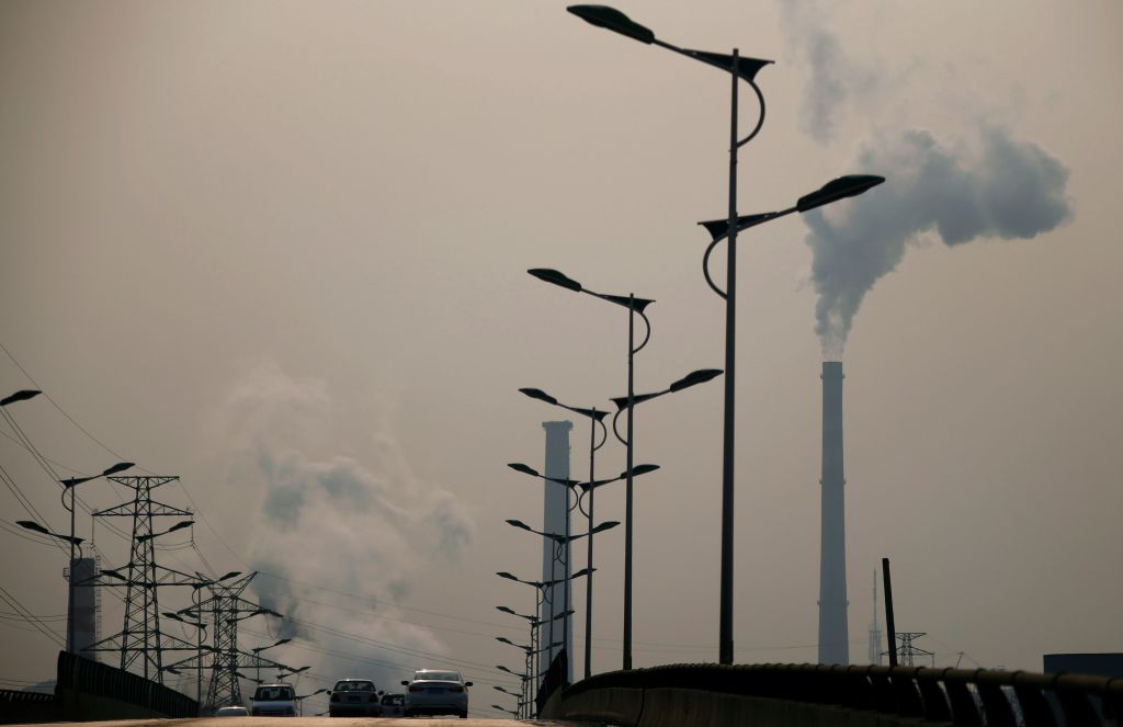 Περιβαλλοντικός φόρος για τις εταιρείες που ρυπαίνουν
