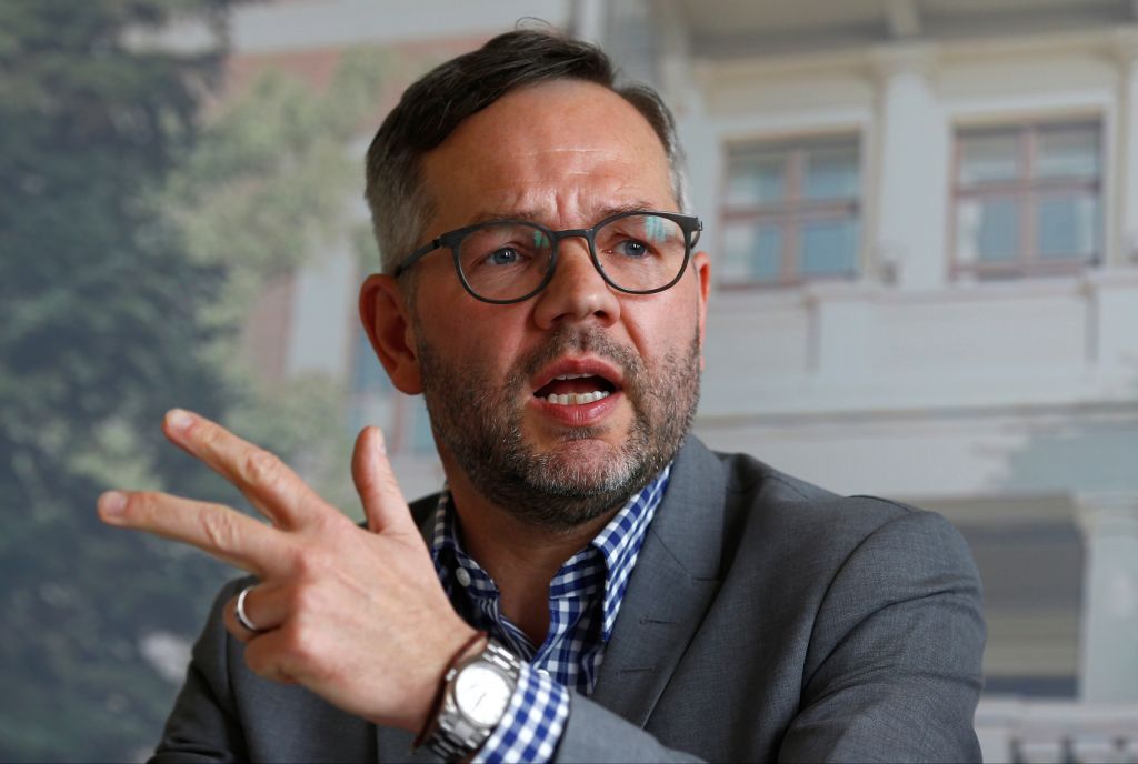 Μείωση της έντασης με τη Ρωσία ζητά από την ΕΕ η Γερμανία