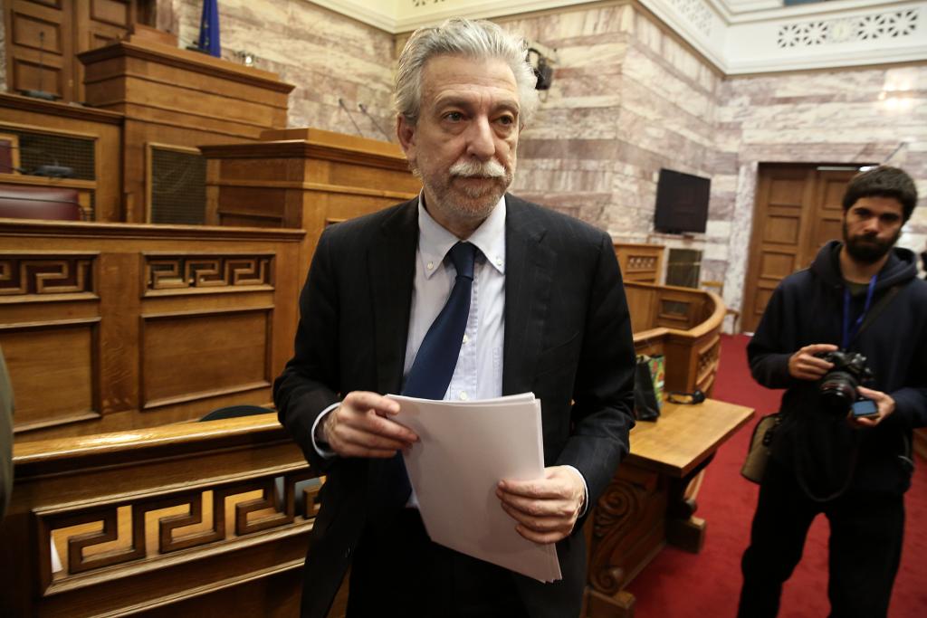 Κοντονής: Ελεύθεροι τον Μάιο οι οκτώ τούρκοι αξιωματικοί