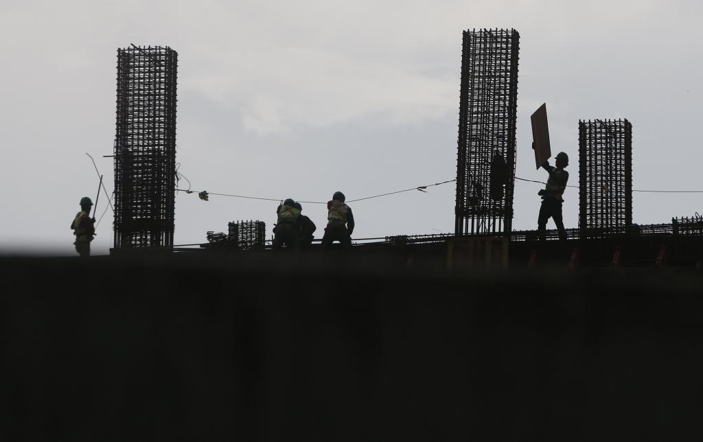 Με 100 μαστιγώσεις κινδυνεύουν τέσσερις κατηγορούμενοι για ομοφυλοφιλία