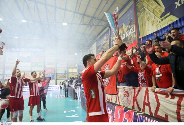 Με αμερικανική σκηνοθεσία