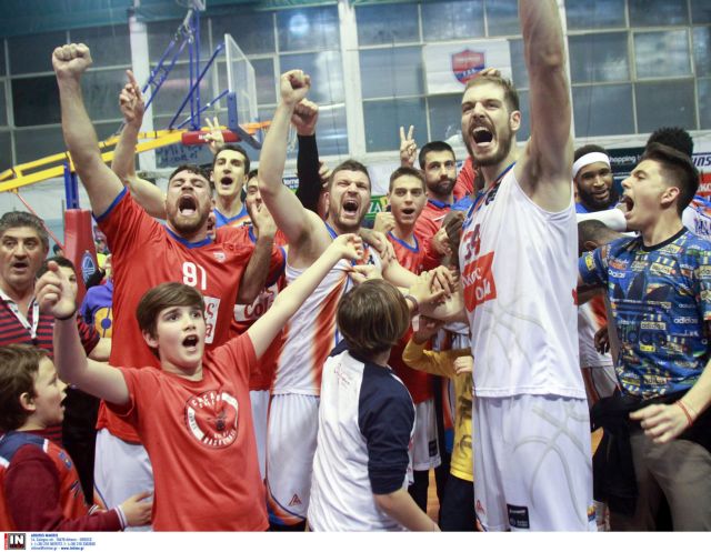 Μια διπλή και μια μισή χαρά