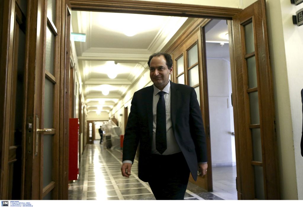 Σπίρτζης: Η Uber δεν έχει ούτε γραφείο στην Ελλάδα