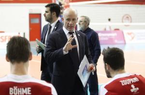 Τσάλεντζ Καπ ανδρών: «Να αγωνιστούμε με βάση τις δυνατότητές μας», λεει ο Μπενίτεθ