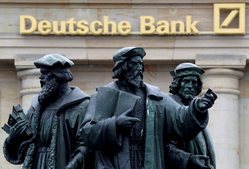 Βουτιά 79% των καθαρών κερδών ανακοίνωσε η Deutsche Bank