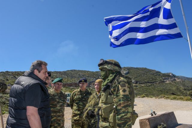 Κάποιος να τον προσέχει