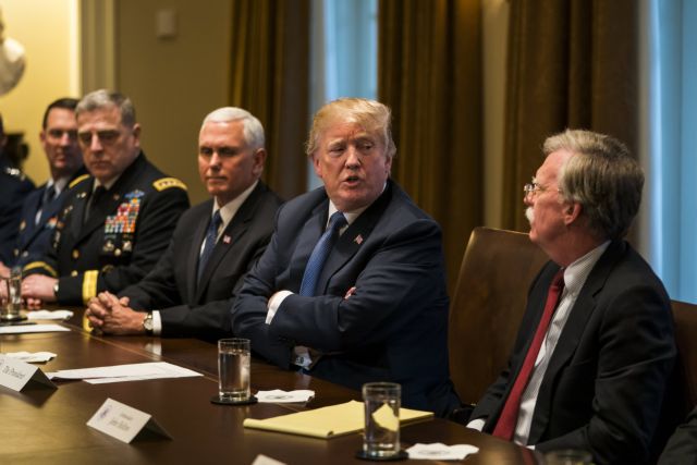 Ετοιμάζει χτύπημα στη Συρία ο Τραμπ