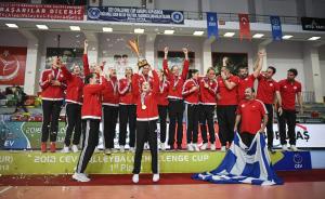 «Συγχαρητήρια» στα κορίτσια του βόλεϊ από την ΠΑΕ και την ΚΑΕ Ολυμπιακός