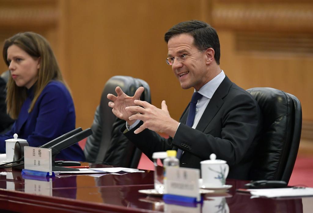 Ούτε και η Ολλανδία θα μετάσχει σε χτύπημα στη Συρία