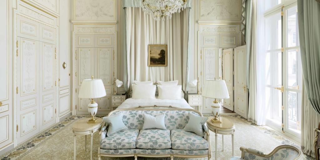 «Στο σφυρί» χιλιάδες έπιπλα του ξενοδοχείου Ritz στο Παρίσι