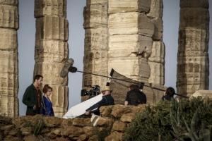 Πρωί πρωί στο Σούνιο η «Μικρή τυμπανίστρια» και οι πρωταγωνιστές της