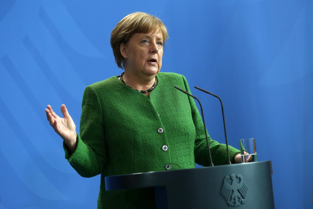 Μέρκελ: «Απαραίτητη και κατάλληλη» ενέργεια προειδοποίησης της Συρίας