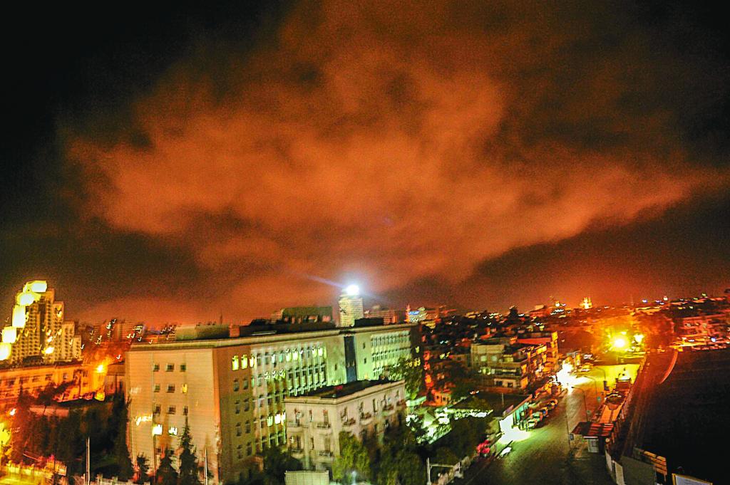 Τζόνσον: Δεν υπάρχει πρόταση για νέες επιθέσεις στην Συρία