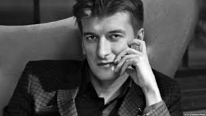 Ερευνες για τον μυστηριώδη θάνατο Ρώσου δημοσιογράφου