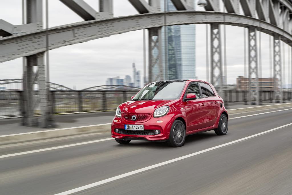 Smart forfour Brabus: Με σπορ επιδόσεις το μικρό αυτοκίνητο πόλης