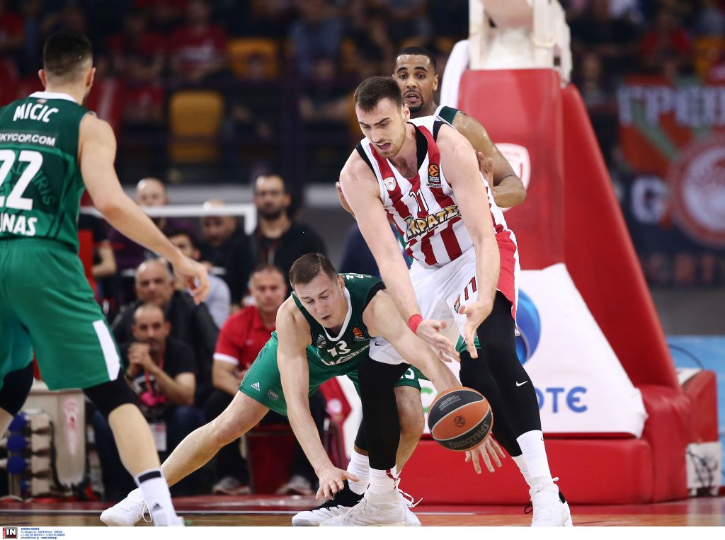 Xάνει όλη τη σειρά με Ζαλγκίρις ο Μιλουτίνοβ, ρήξη έσω μηνίσκου ο Μπόγρης