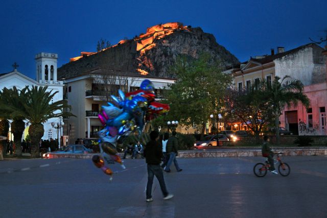 Η Ιστορία αγκαλιά με τη θάλασσα