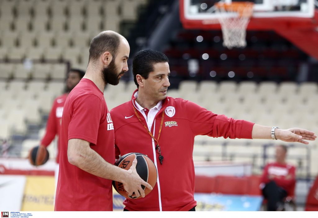 Σφαιρόπουλος: «Έχουμε εμπιστοσύνη σε όσους παίκτες είναι… εδώ»