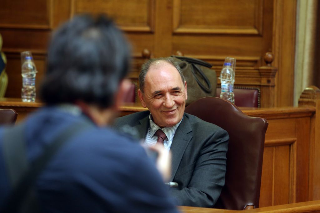 Πανηγυρισμοί Σταθάκη για την πώληση λιγνιτικών μονάδων της ΔΕΗ