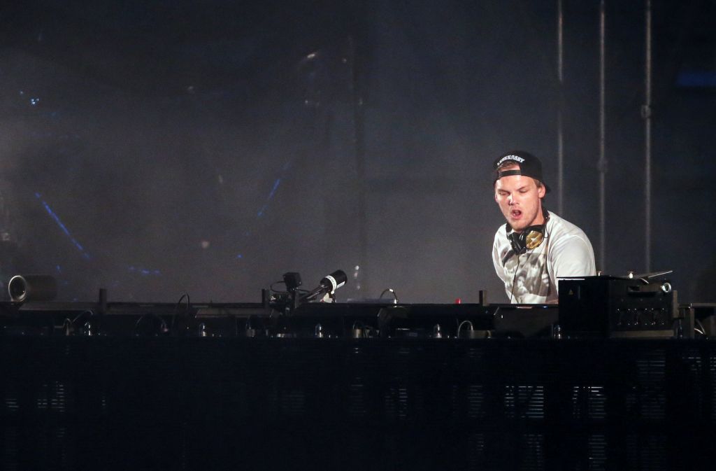 Εφυγε ξαφνικά από τη ζωή ο διάσημος DJ Avicii