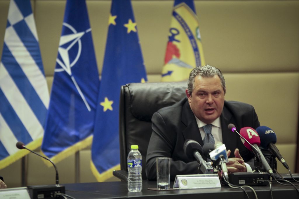 Ο Καμμένος «έκαψε» τον Κουβέλη – Επιβεβαίωση του φιάσκου με τις γαλλικές φρεγάτες