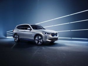 Αποκαλύπτεται η ηλεκτρική BMW X3