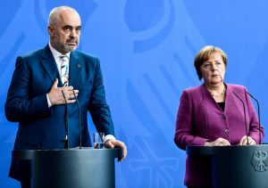 Στηρίζει η Μέρκελ την ενταξιακή πορεία της Αλβανίας μόνο με «μεταρρυθμίσεις»