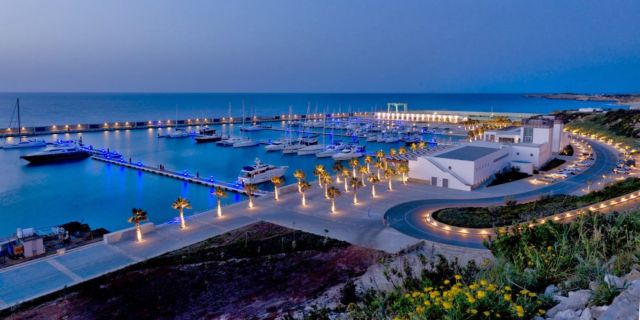 Η Κύπρος ανοίγει πόρτες στις κινεζικές επενδύσεις