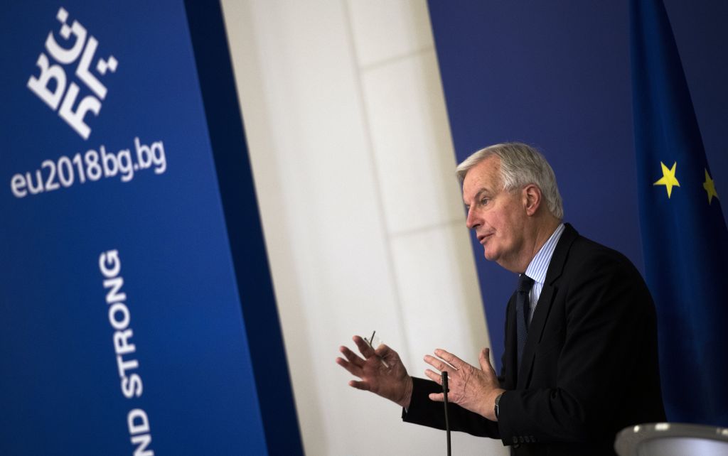 Κίνδυνο να μην υπάρξει συμφωνία για το Brexit βλέπει ο Μπαρνιέ