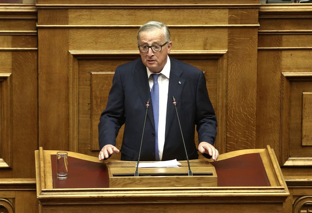 Γιούνκερ: Να απελευθερωθούν άμεσα οι δύο έλληνες στρατιωτικοί