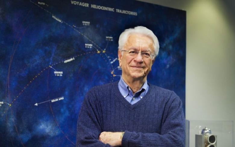 Krimizis blasts government in resignation and takes off from space agency